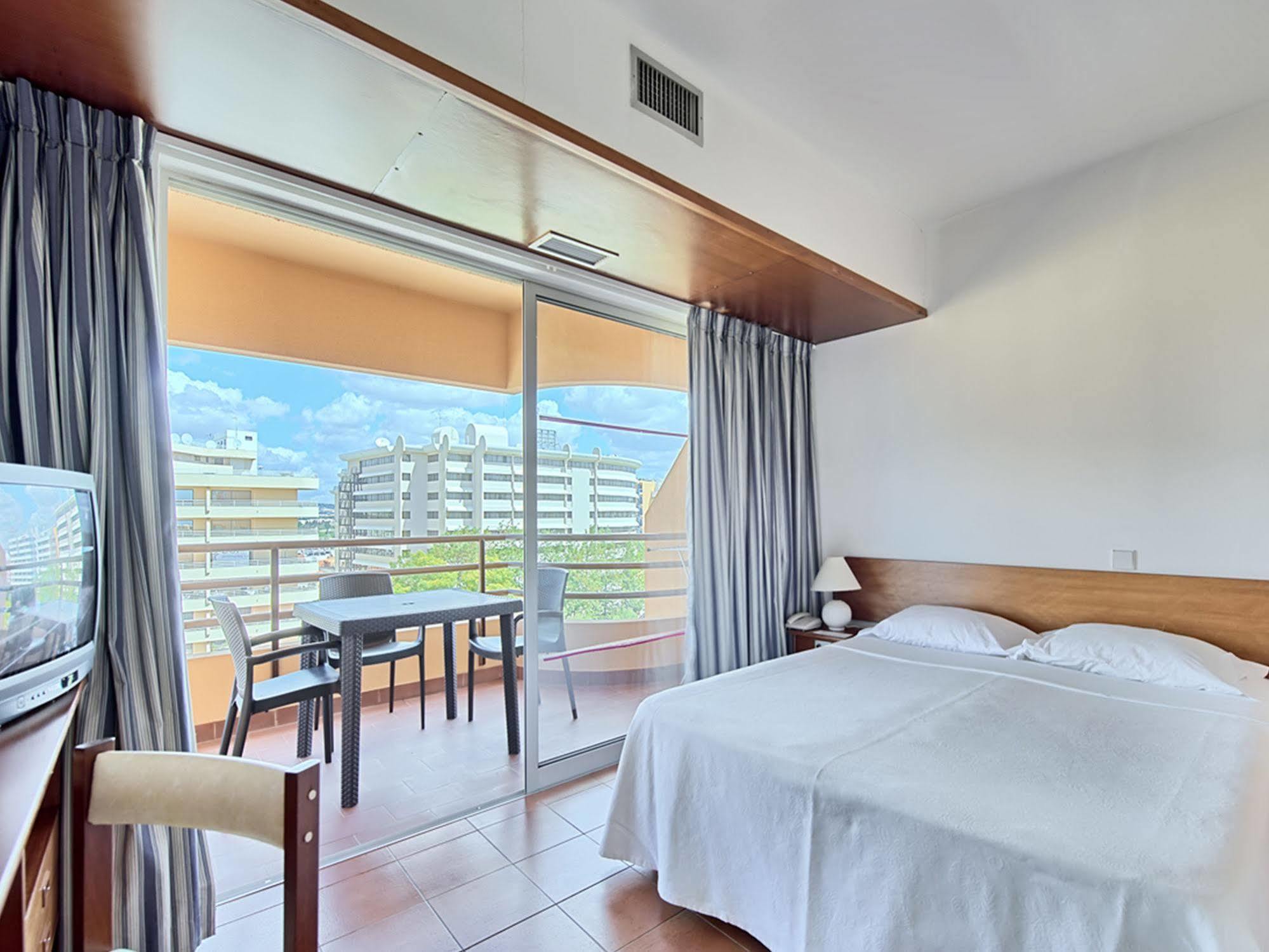 Dom Pedro Portobelo Lejlighedshotel Vilamoura Eksteriør billede